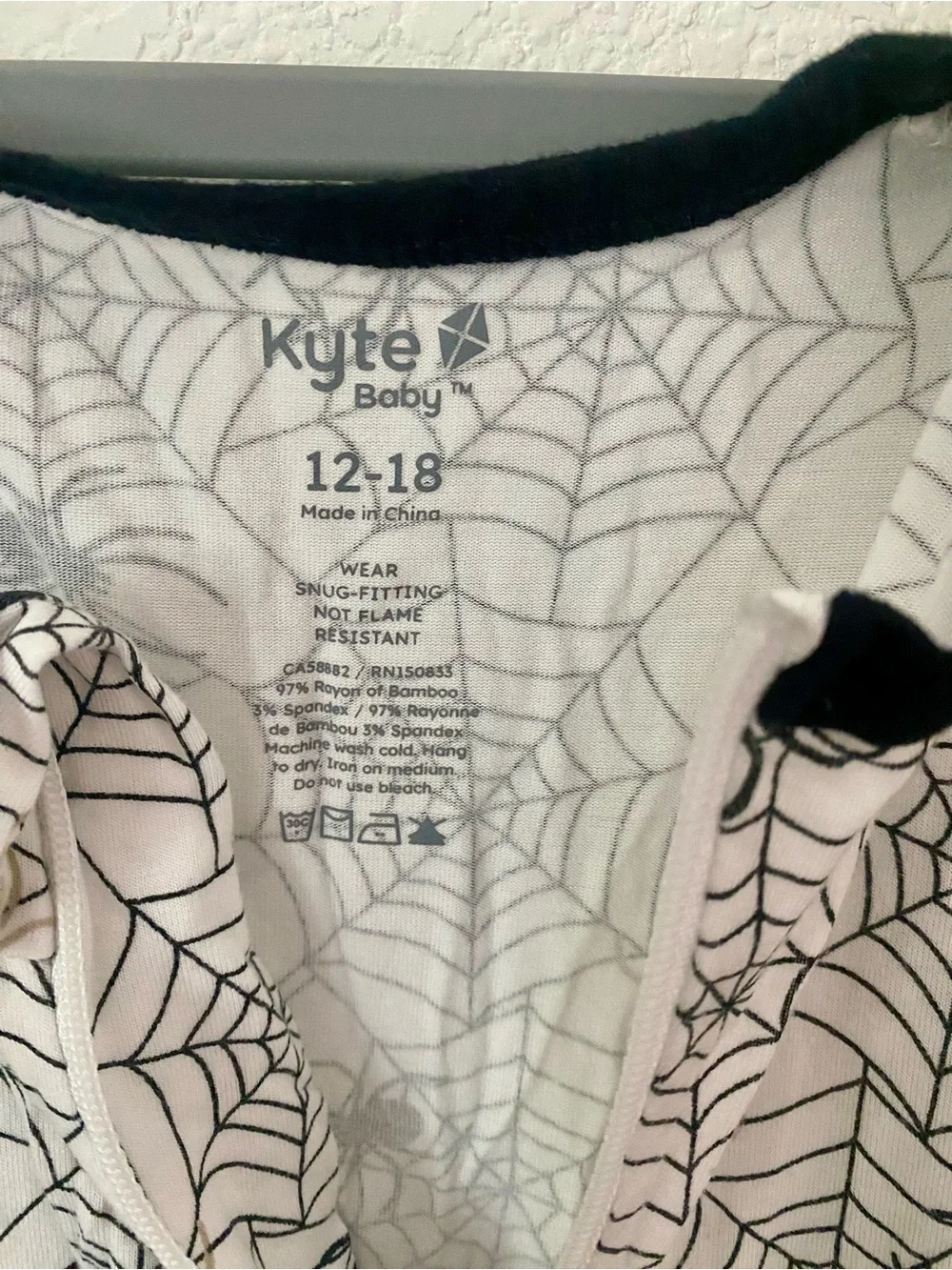 Kyte Baby Black & White Spiderweb Footed One-Piece Pajama